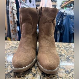 Dolcetta Brown Suede Ankle Boots Size 6M Block Heel Booties